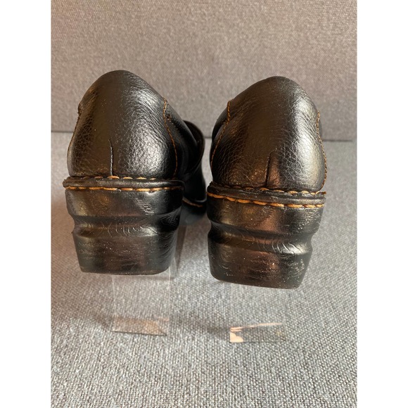 b.o.c. Woman’s clog size 7.5 black leather heeled clog, nurse shoe, comfort shoe - Picture 13 of 13